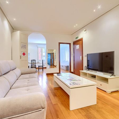 Ayuntamiento Cerca Del Casco Viejo & Parking Lägenhet Bilbao Exteriör bild